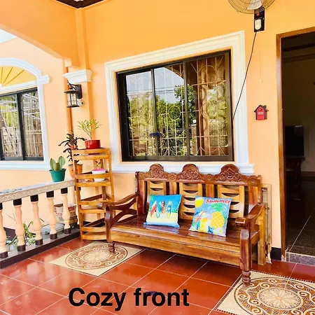 Chateau La Princesa With Cozy Garden & Bar Puerto Princesa Exterior photo