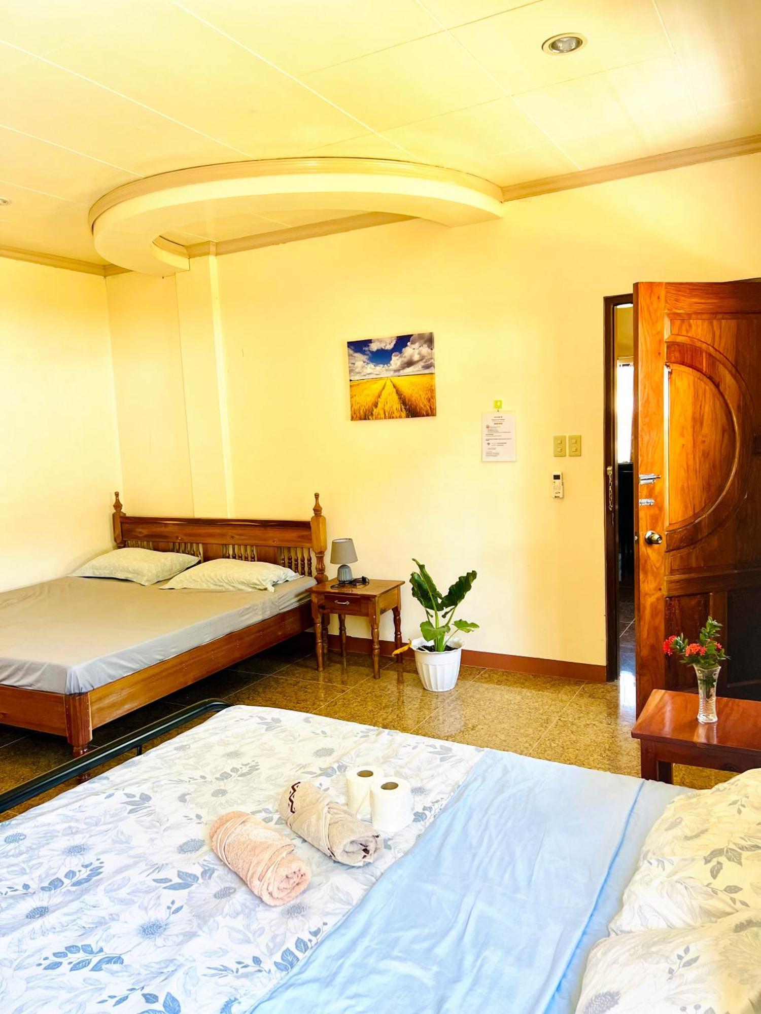 Holiday home Chateau La Princesa With Cozy Garden & Bar *