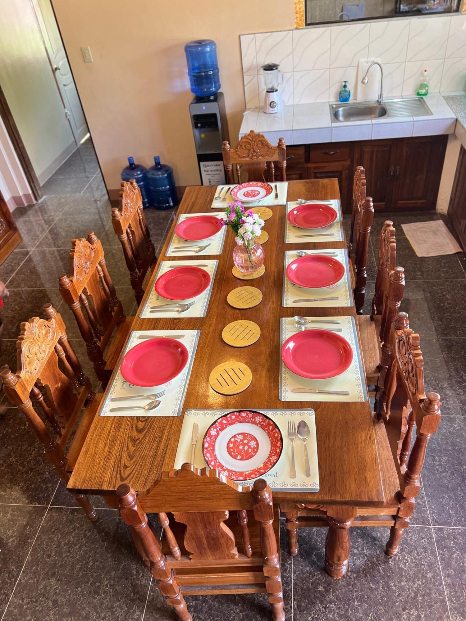 Chateau La Princesa With Cozy Garden & Bar * Puerto Princesa