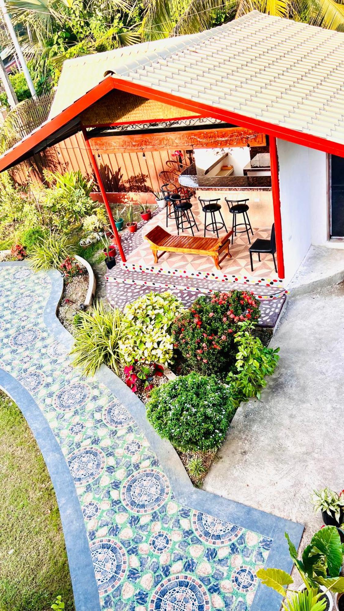 Holiday home Chateau La Princesa With Cozy Garden & Bar