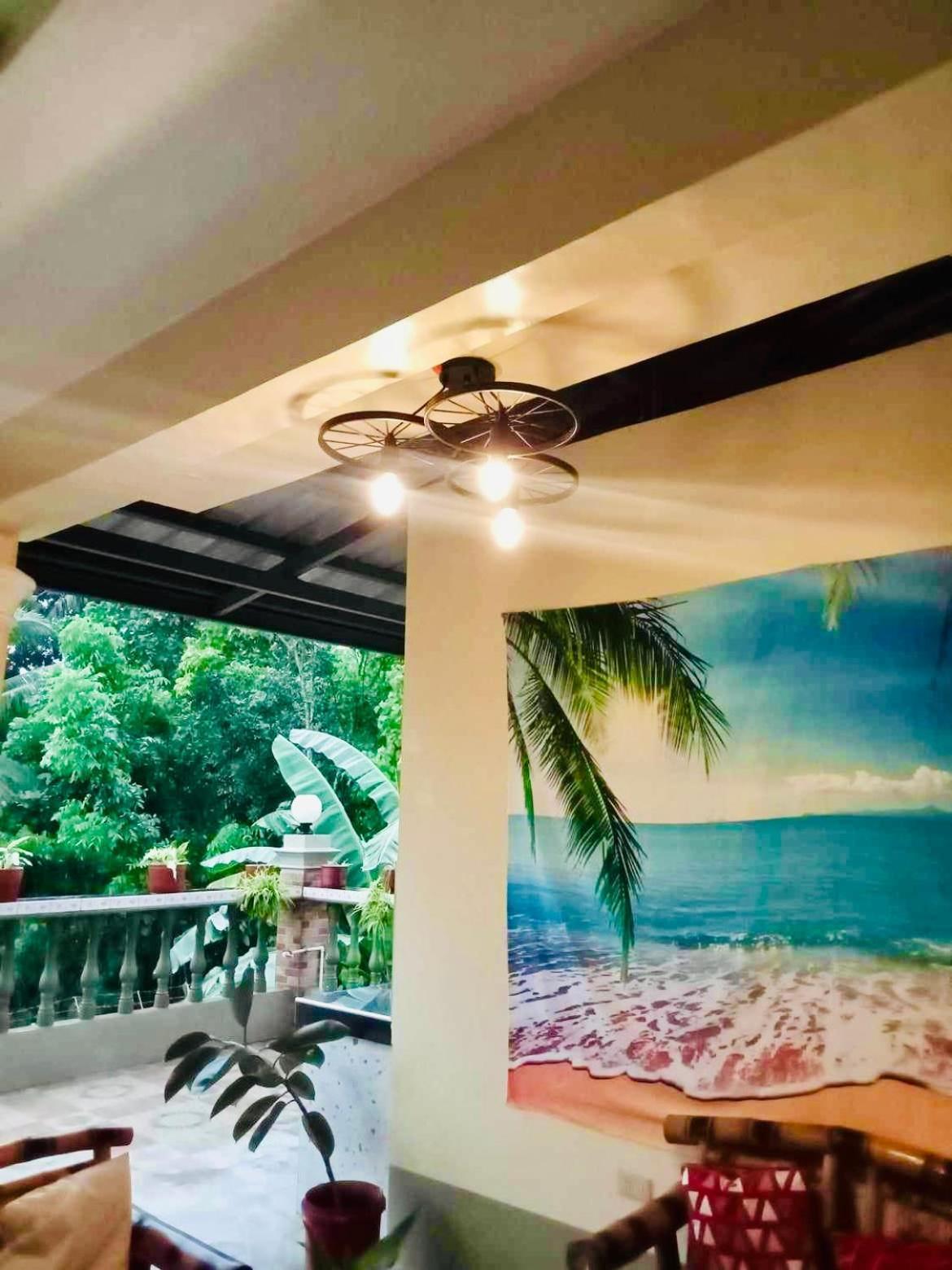 Chateau La Princesa With Cozy Garden & Bar Holiday home Puerto Princesa