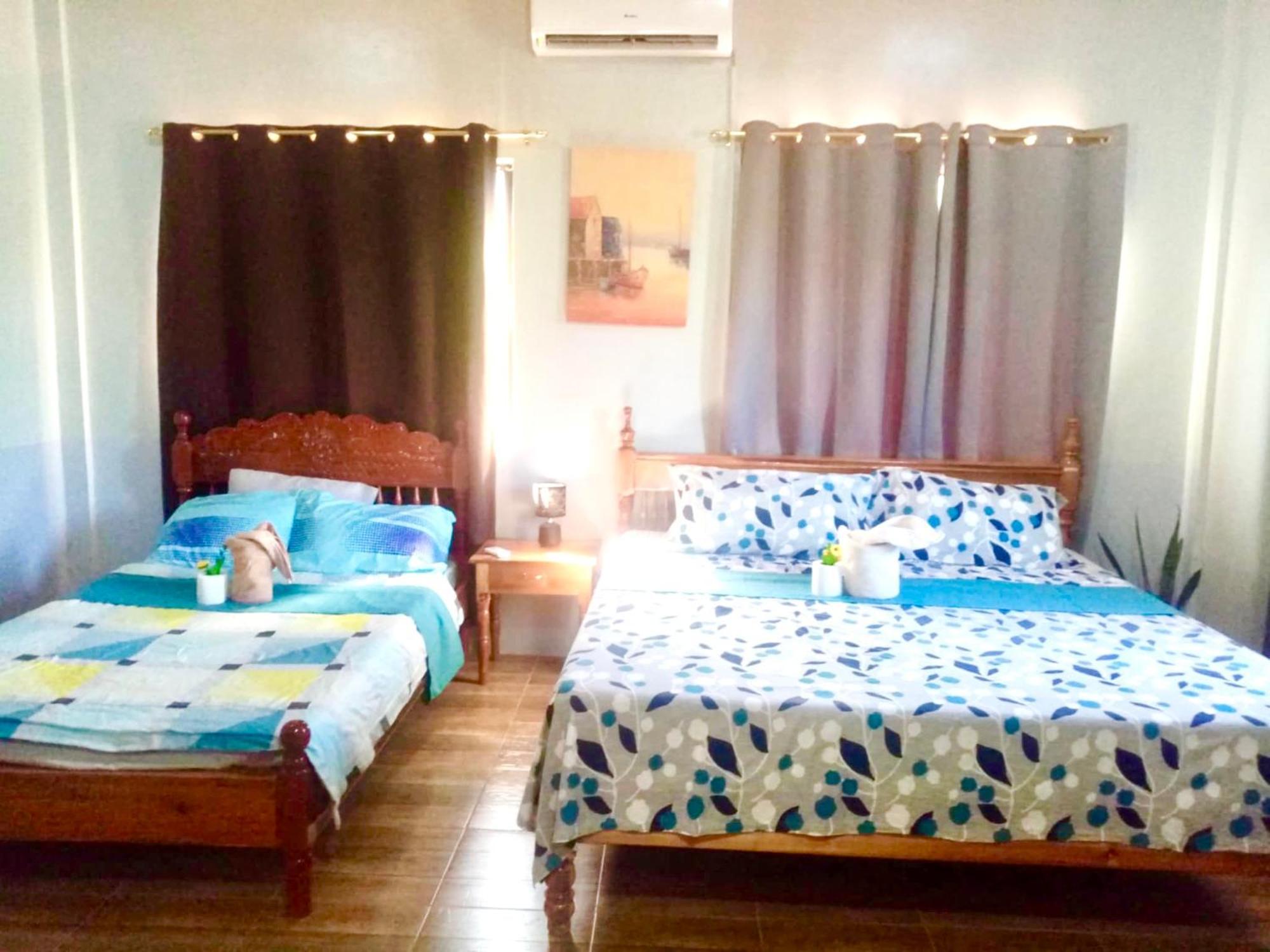 Chateau La Princesa With Cozy Garden & Bar Holiday home Puerto Princesa
